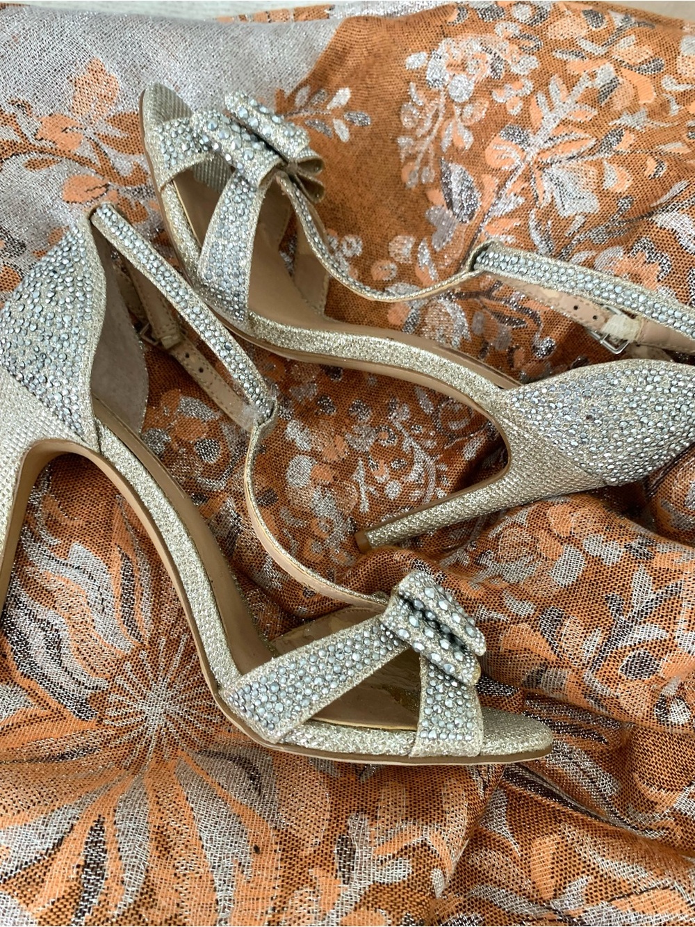 INC Rhinestone Silver Bow Crystal Embellished High Heels - Picture 6 of 12